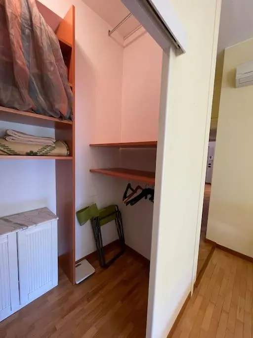米兰Casa Caldara公寓 0*, 米兰